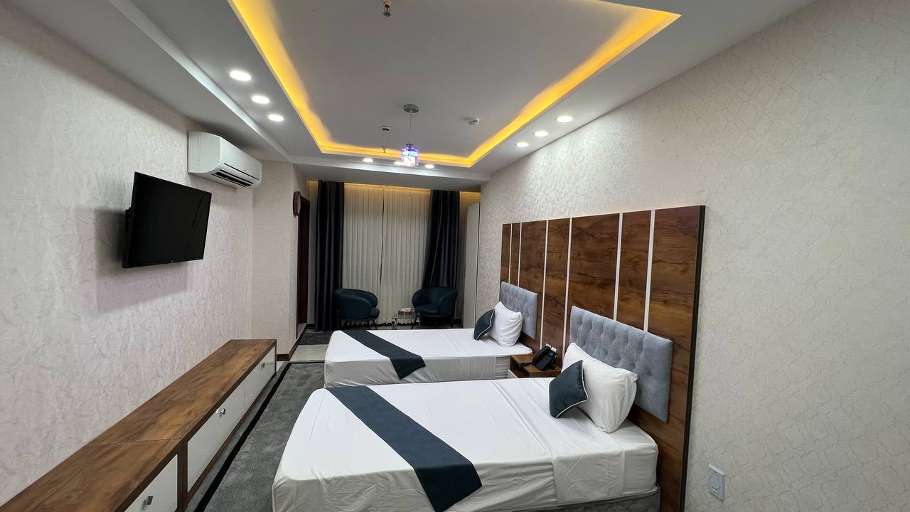 -5837174723988013190_121